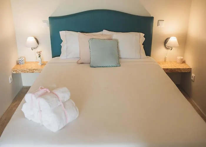 Medronho D'ouro Feriehus Foz do Sousa